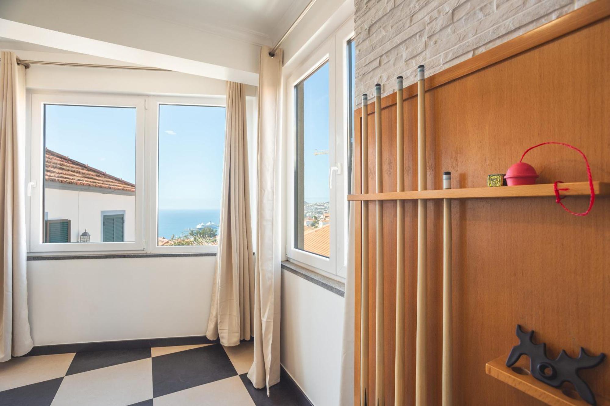 Paradise View By Atlantic Funchal (Madeira)